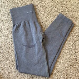 NVGTN Capris - never worn